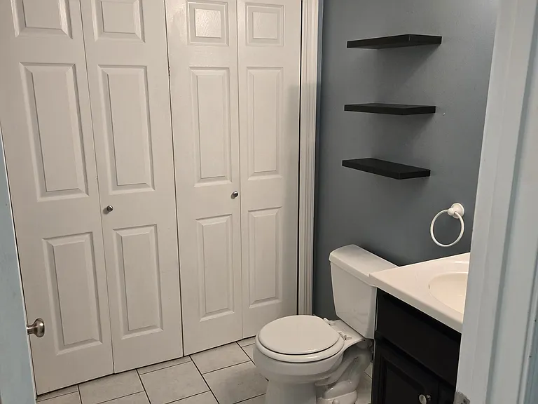42 Andover Down — Photo 12