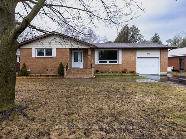 142 Arthur St E, The Blue Mountains, ON N0H 2P0