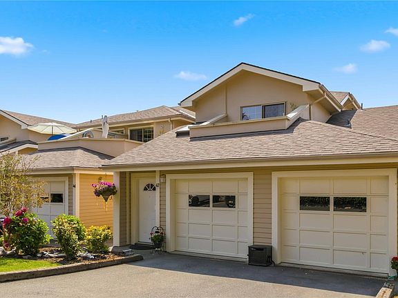 2nd image of 909 Admirals Rd #47