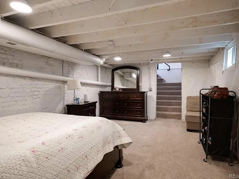 1705 Grove St — Photo 18