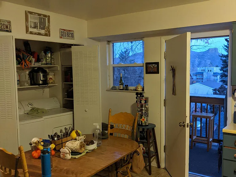 323 N Columbine St #B — Photo 10