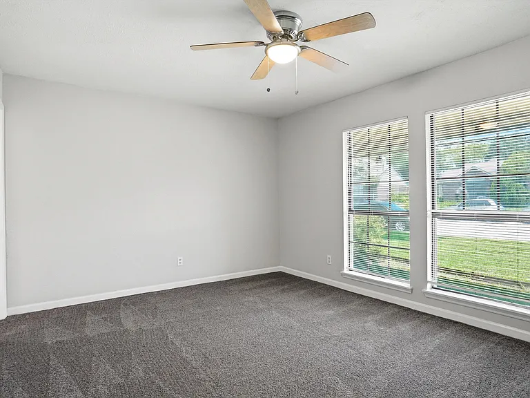 9548 Jennie Lee Ln — Photo 12