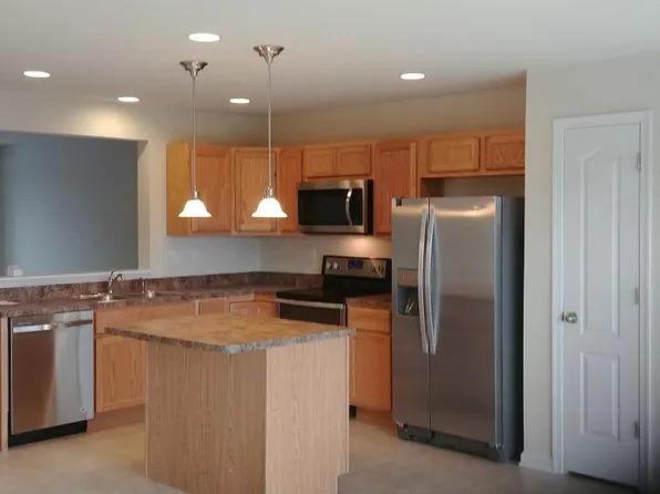37 Chillingham Ct, Martinsburg, WV 25405