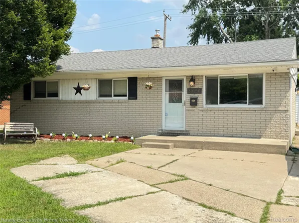 29150 Everett St, Southfield, MI 48076