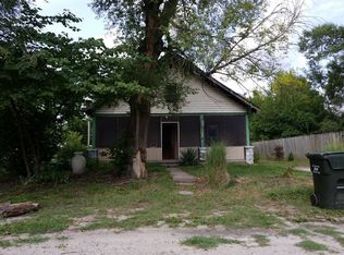 206 W 3rd St, Creighton, MO 64739