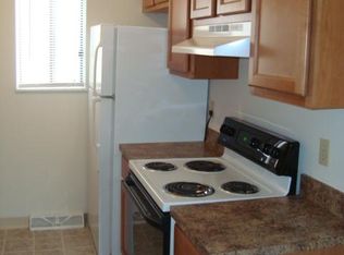 3000 Treeside St NW, Canton, OH 44709