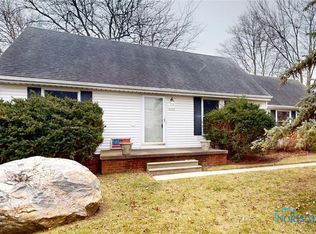 12103 Eckel Junction Rd, Perrysburg, OH 43551