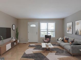 15357 Gatehouse Ter, Woodbridge, VA 22191