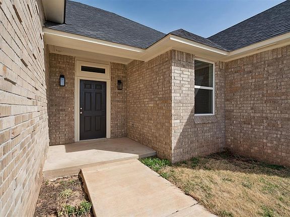 3rd image of 13500 Carlisle Crossing Dr