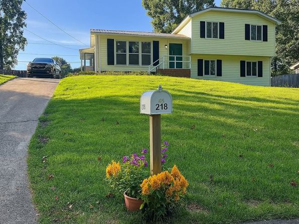 218 Fernleaf Dr