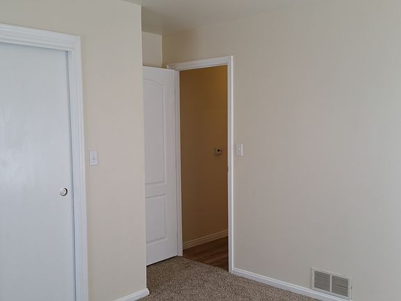 5th image of 3299 S 3690 W