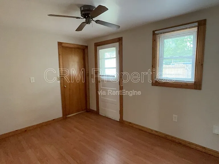 2324 N Buckeye St — Photo 13