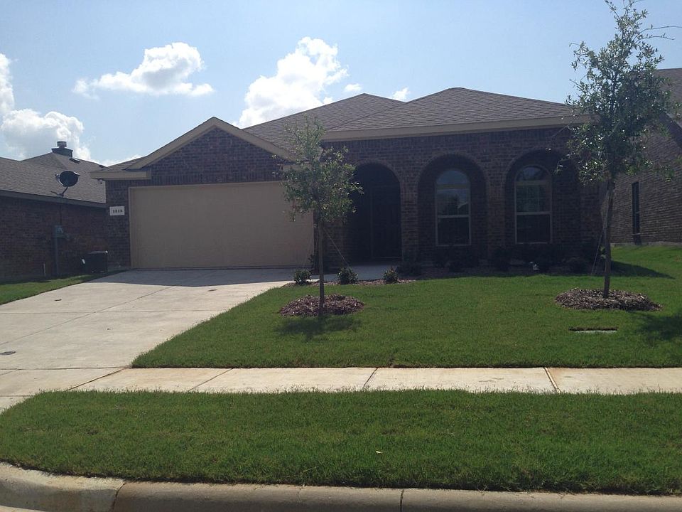 1st image of 1215 Sage Dr