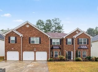 326 Cog Hill Dr, Fairburn, GA 30213