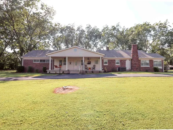 2565 S 51st Hwy, Dyersburg, TN 38024