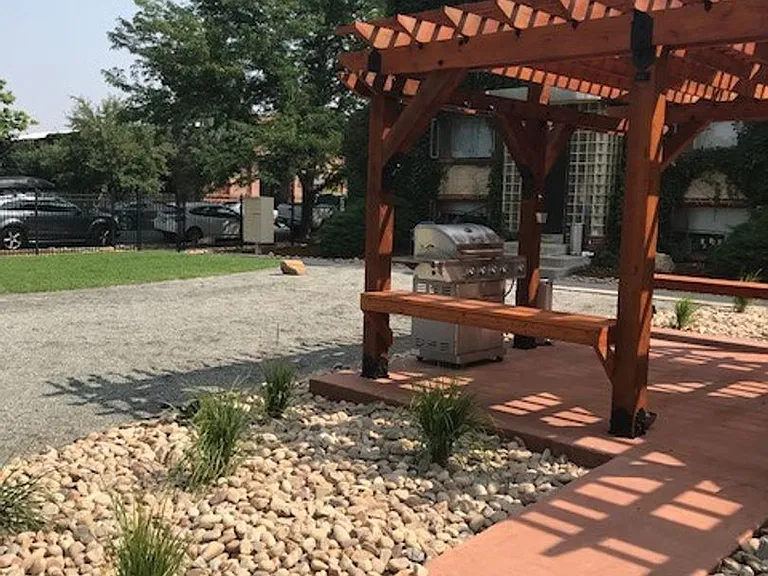 1525 & 1535 Filbert Court — Photo 8