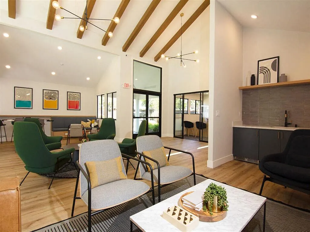 Building Photo - Parc Medallion Apartments
