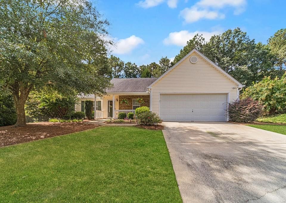 1st image of 3121 Victoria Place Dr