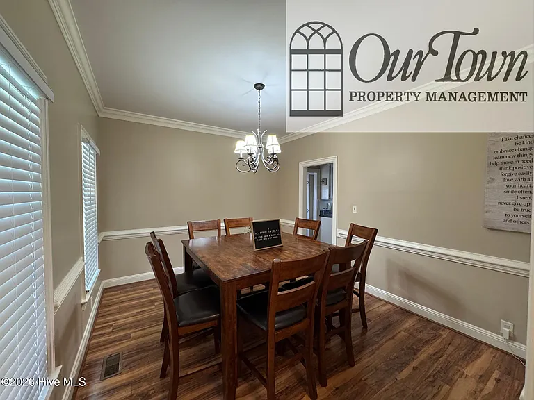 2906 Brentwood Dr N — Photo 5