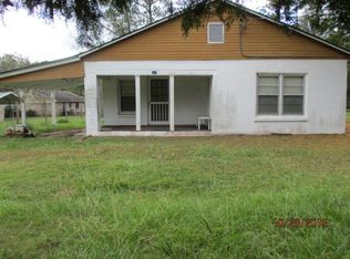 327 Everett St SE, Pelham, GA 31779