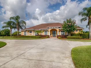 2932 N Kingsway Rd, Thonotosassa, FL 33592