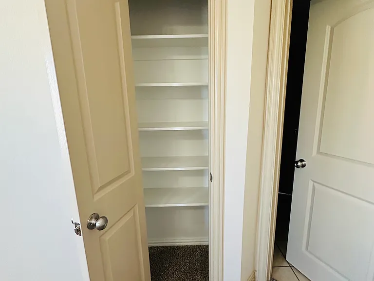 2249 Salado Dr — Photo 23