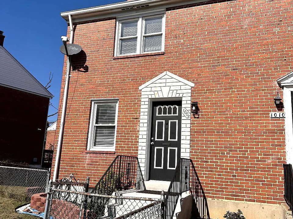 1008 Tunbridge Rd
