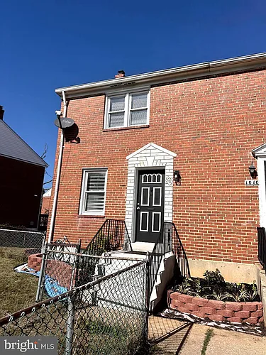 1008 Tunbridge Rd Photo 1