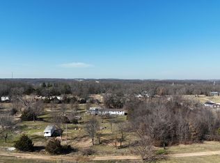 5 Charlotte Dr, Verona, MO 65769