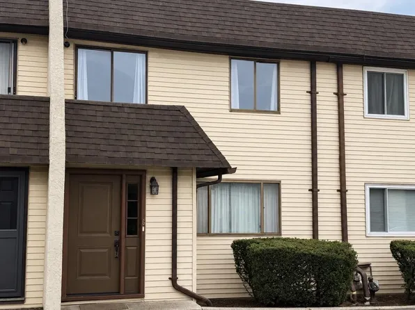88 E Valley Stream Boulevard #6, Valley Stream, NY 11580