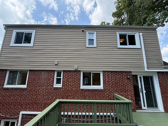 4th image of 2518 Harmon Rd