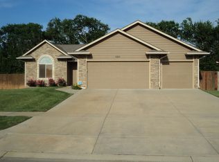 1306 N High Park Dr, Derby, KS 67037
