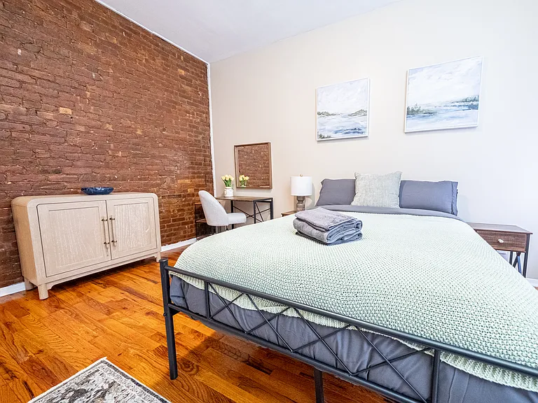 180 Claremont Ave #65 — Photo 43