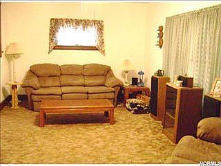 3rd image of 4206 Birchwood Ave