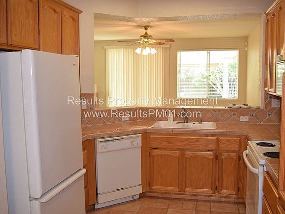 4th image of 1683 Blanchard Dr