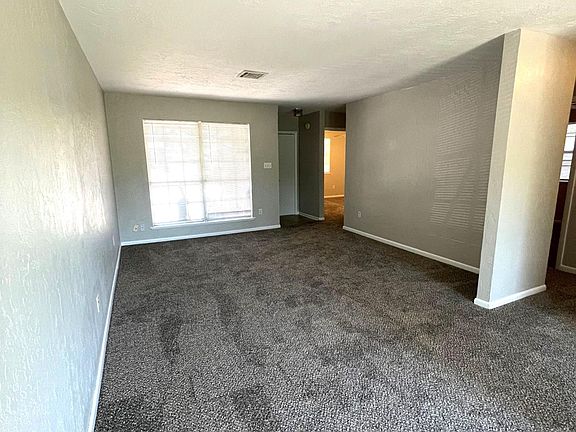 2nd image of 5712 NW Ash Ave