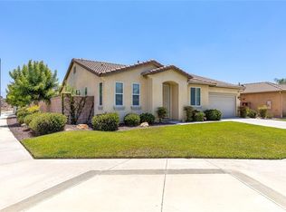 392 Montero Ct, Hemet, CA 92545