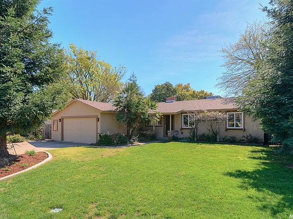 2nd image of 4608 Oxbow Dr