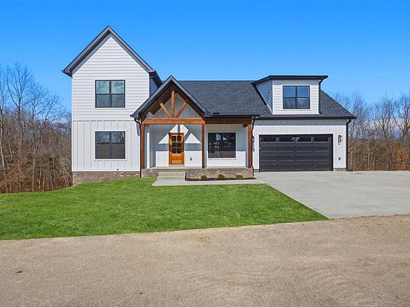 2nd image of 386 Indian Point Rd