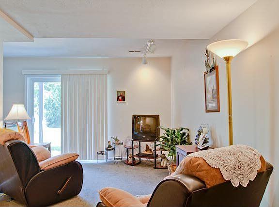 3rd image of 238 Northview Dr