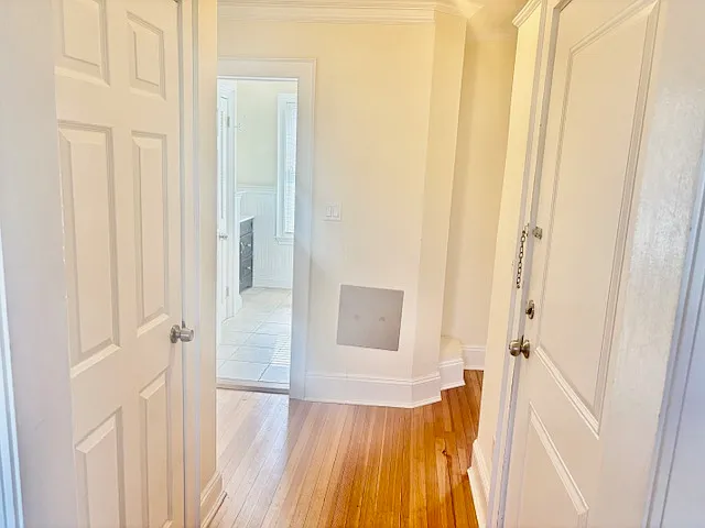 E Carver St — Photo 14