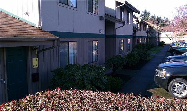 Outside of Northwood Apartment Homes