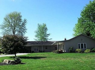 6355 E Lincoln Trail Rd, Tennyson, IN 47637