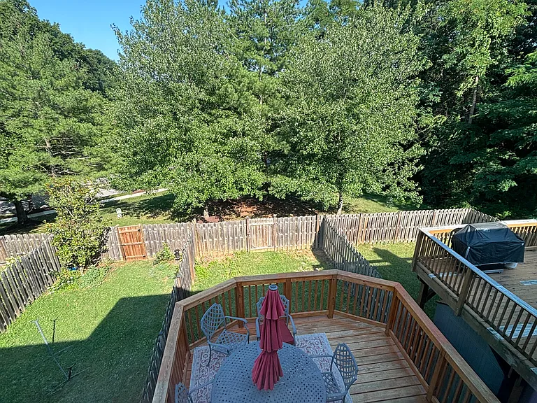 9653 Glendower Ct — Photo 9