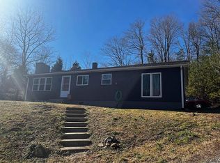 1105 Blue Hollow Rd, Mount Airy, NC 27030