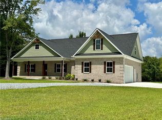 6922 Charnel Ln, Climax, NC 27233