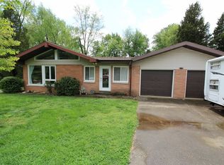 2511 Pine Tree Dr, Evansville, IN 47711