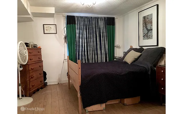 Rented by Douglas Elliman | media 4