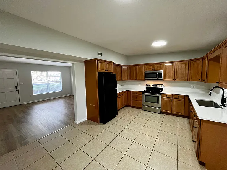 3313 Anderson Rd — Photo 10