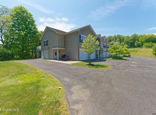 407 Worthington Ter, Wynantskill, NY 12198